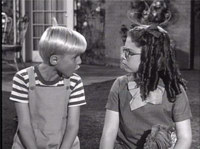 Dennis the Menace Dennis and the Miracle Plant Food (1959–1963) Online