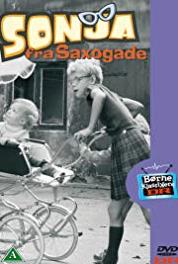 Sonja fra Saxogade Sonja Fra Saxogade (1968–1969) Online