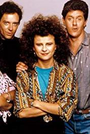 The Tracey Ullman Show Episode #1.13 (1987–1990) Online