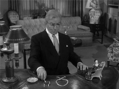 Alfred Hitchcock Presents The Diamond Necklace (1955–1962) Online