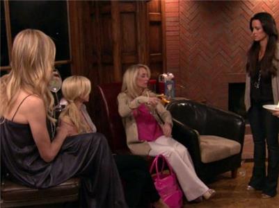 The Real Housewives of Beverly Hills Let the Games Begin (2010– ) Online