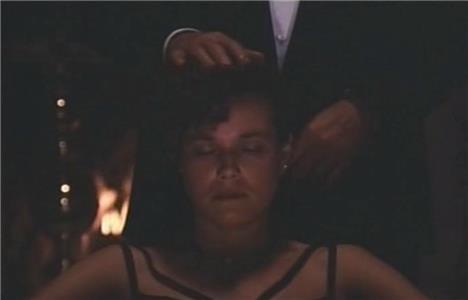 Alfred Hitchcock Presents Wake Me When I'm Dead (1985–1989) Online