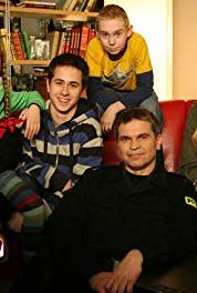 Rodzina zastepcza Episode #1.32 (1999–2004) Online