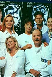 Stadtklinik Freundschaft (1993–2000) Online