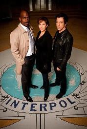 Interpol Seules dans la nuit (2010– ) Online