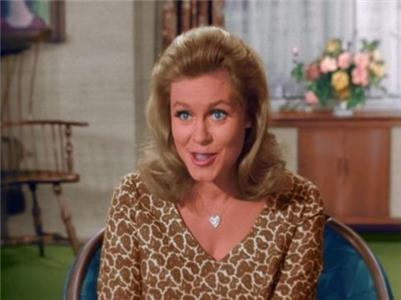 Bewitched Aunt Clara's Old Flame (1964–1972) Online