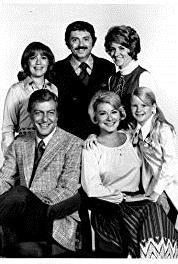 The New Dick Van Dyke Show One of the Boys (1971–1974) Online