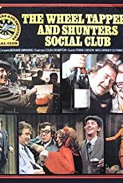 The Wheeltappers and Shunters Social Club Episode #3.2 (1974–1977) Online
