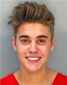 The Drunken Peasants Bieber's Smiley Mugshot, the Costco of Weed + Viewer Calls (2014– ) Online